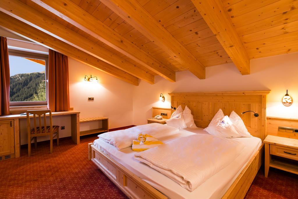 Hotel Schneeberg Family Spa Resort Ridanna Ruang foto