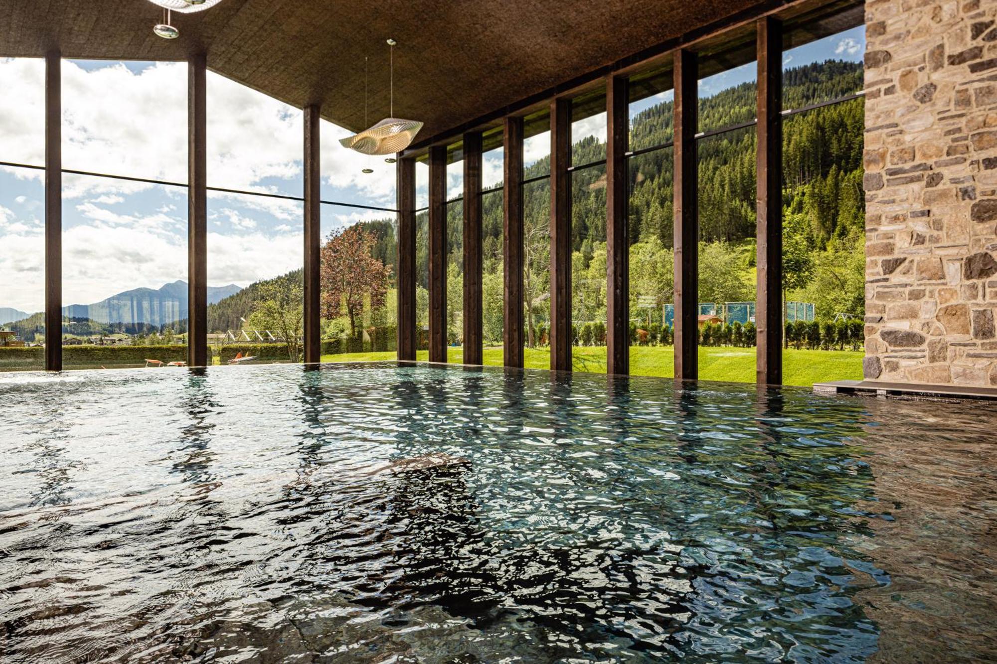 Hotel Schneeberg Family Spa Resort Ridanna Bagian luar foto