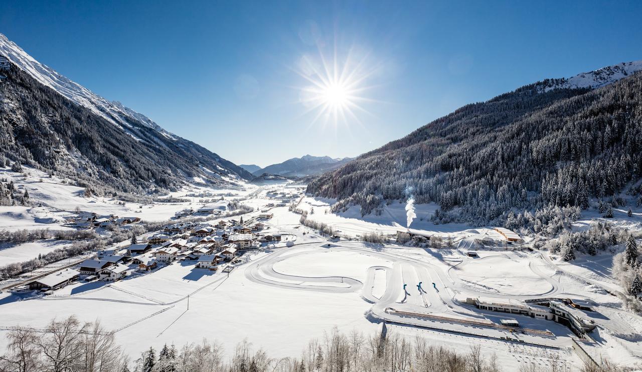 Hotel Schneeberg Family Spa Resort Ridanna Bagian luar foto