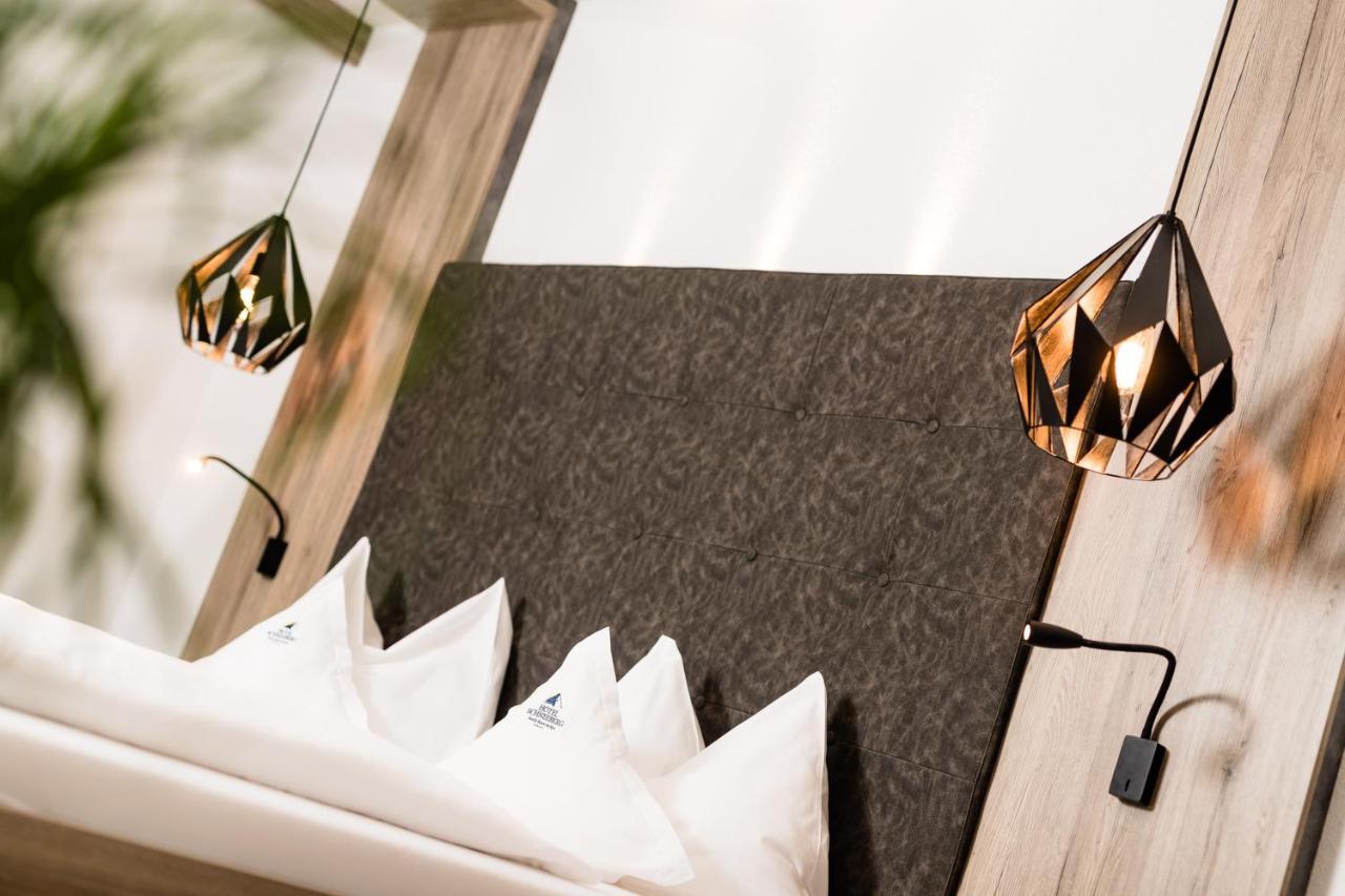 Hotel Schneeberg Family Spa Resort Ridanna Bagian luar foto